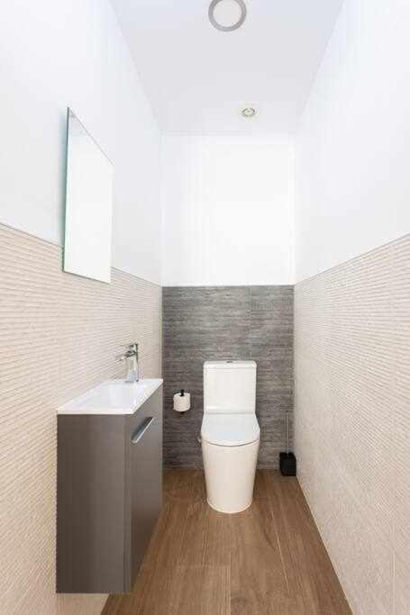 Sunnyland Santa Cruz Loft Parking Apartment Exterior photo